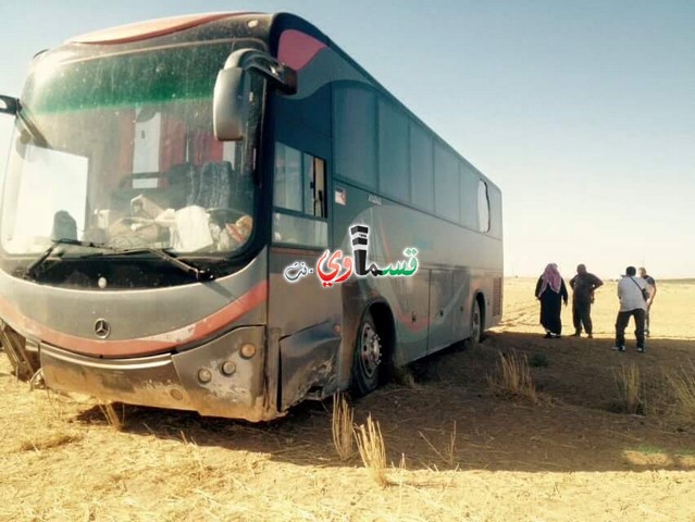  حادث ذاتي مع معتمري رهط في عمان بعد انفجار احد اطارات الحافلة  ... وبلطفا من الله لم يحدث  